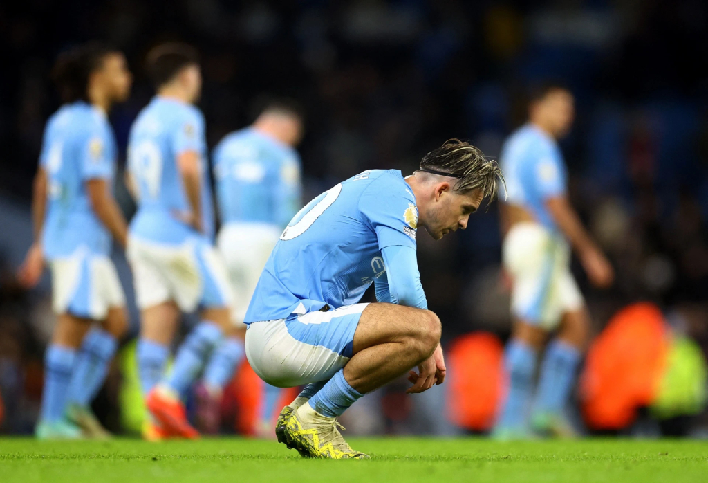 Man City đánh rơi chiến thắng ngay trên sân nhà trước Palace. Ảnh: AP.