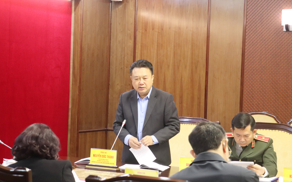 Đồng chí Nguyễn Đức Thành, Chủ nhiệm Ủy ban Kiểm tra Tỉnh ủy, phát biểu tại phiên họp.