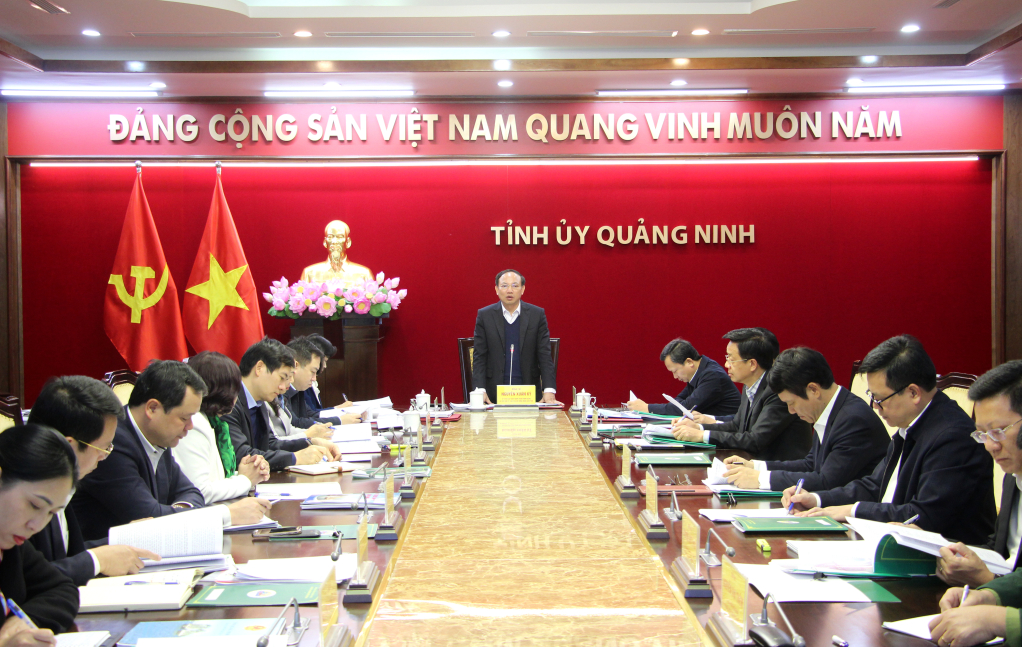 Đồng chí Nguyễn Xuân Ký, Ủy viên Ban Chấp hành Trung ương Đảng, Bí thư Tỉnh ủy, Chủ tịch HĐND tỉnh, phát biểu chỉ đạo.