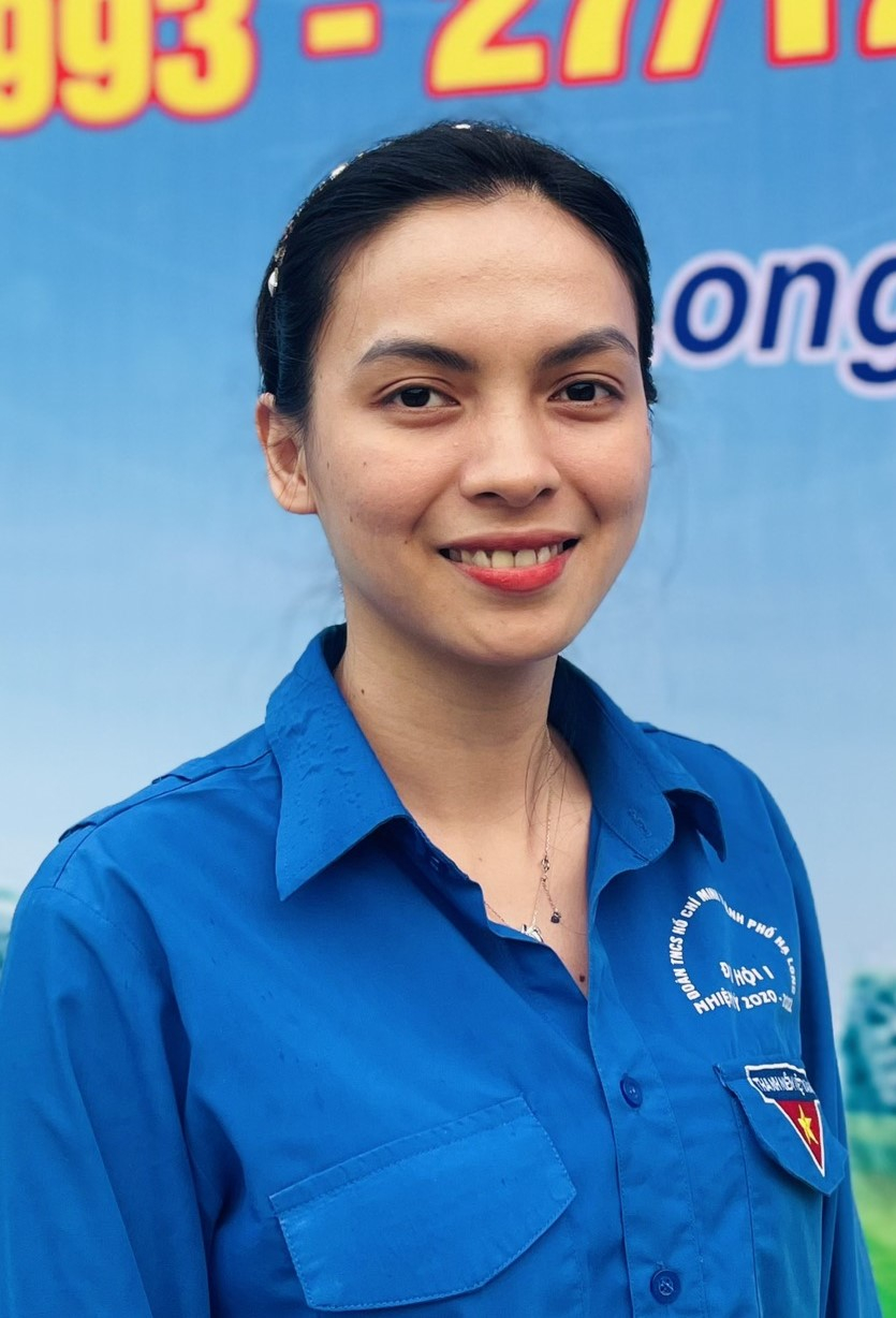Chị Nguyễn Bảo Ly, Bí thư đoàn phường Bãi Cháy.