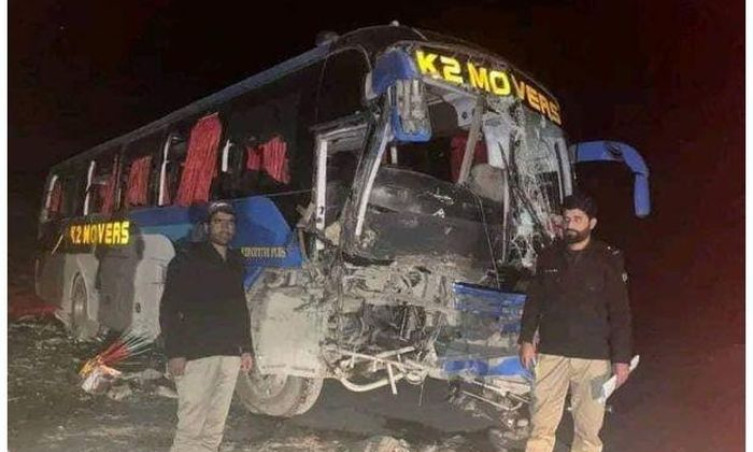 Tấn công nhằm vào xe buýt tại Pakistan khiến 9 người thiệt mạng