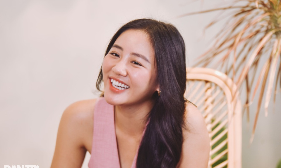 Văn Mai Hương: "Tôi bớt phát ngôn để tránh thị phi"