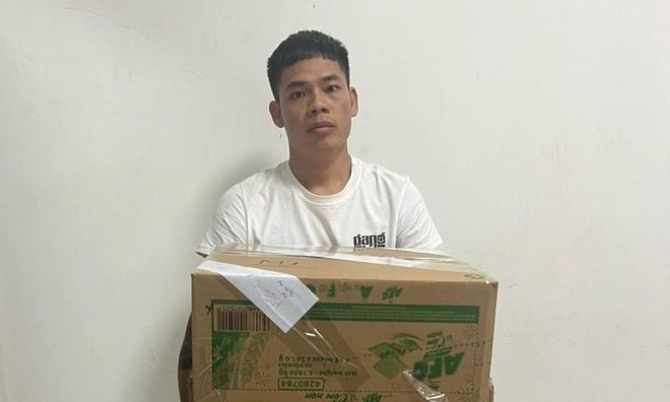 Hải Dương: Bắt giữ vụ mua bán, tàng trữ trái phép pháo nổ và cả chất ma túy