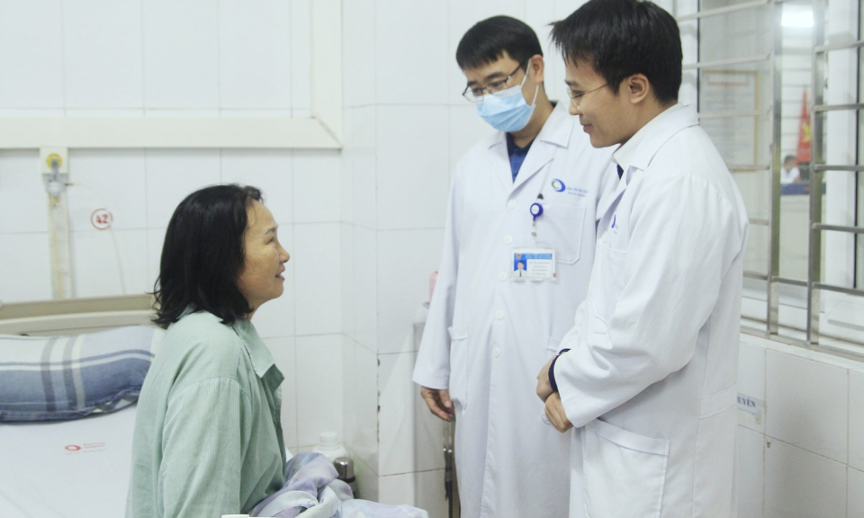 Cứu sống bệnh nhân người Trung Quốc bị đa chấn thương nguy kịch