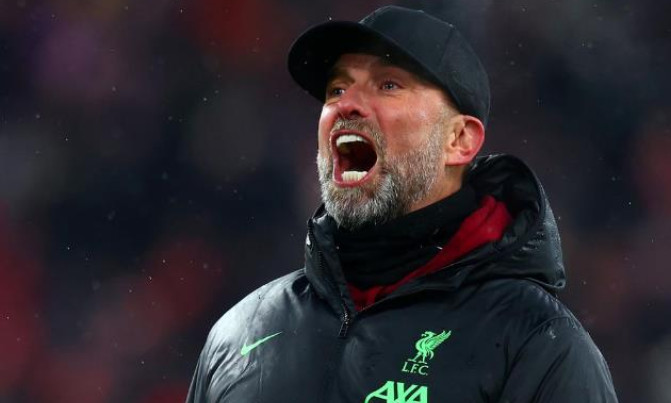 Klopp cùng lúc báo 2 tin dữ cho Liverpool