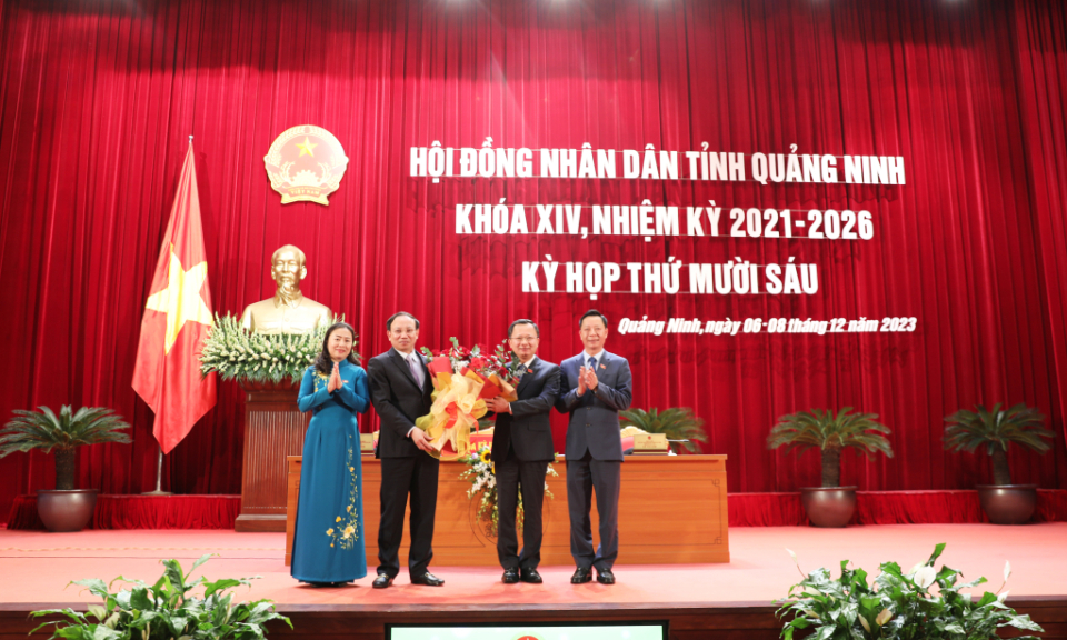Mr. Cao Tuong Huy voted as Chairman of the provincial People’s Committee