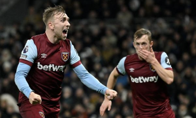 Tottenham thua ngược West Ham