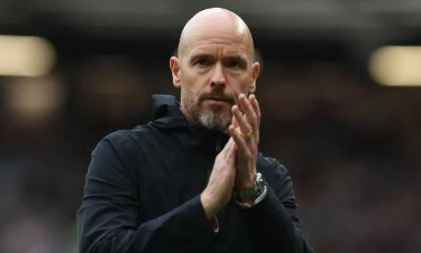 Ten Hag báo tin phũ phàng