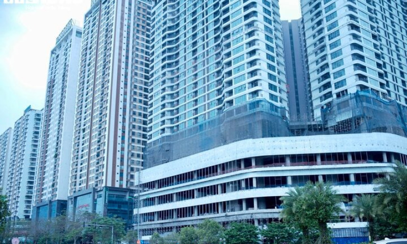 Giá chung cư cao ngất ngưởng, người nghèo ngày càng khó mua nổi