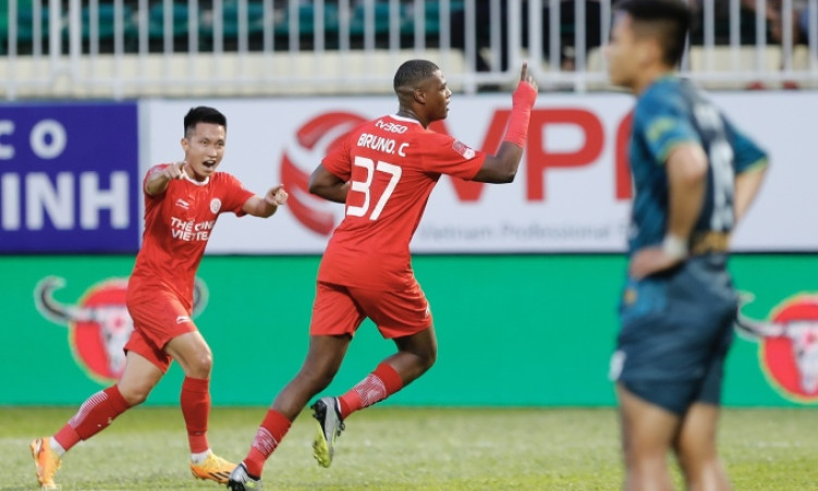 HAGL chôn chân ở đáy bảng V-League
