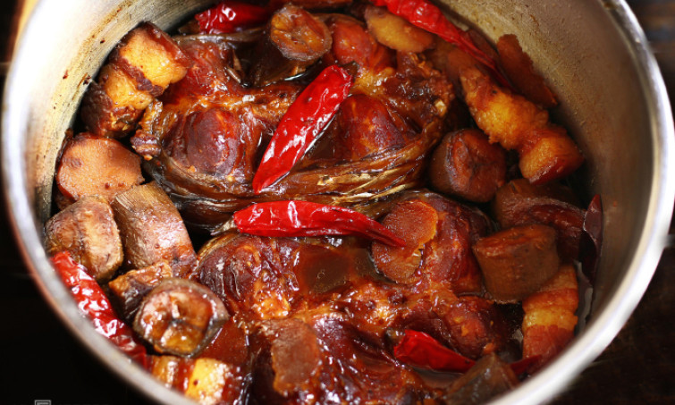 5 sai lầm khiến món cá kho kém ngon