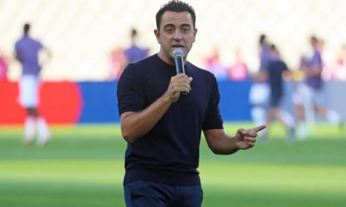 Xavi đập tan tin đồn