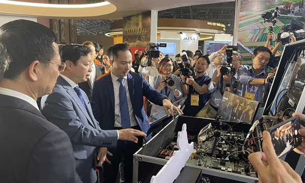 Make-in-Việt Nam movement key to digital transformation and semiconductor growth