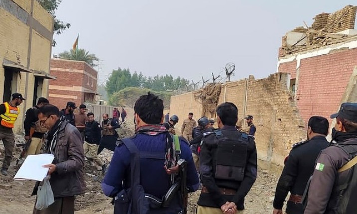 Pakistan: Nhóm chiến binh lao xe vào doanh trại quân đội, hàng chục quân nhân thiệt mạng