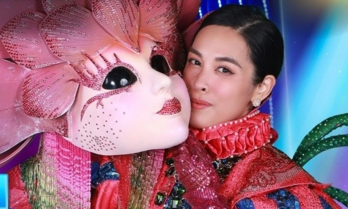 Quán quân Ca sĩ mặt nạ Osen Ngọc Mai kín tiếng hơn sau ồn ào