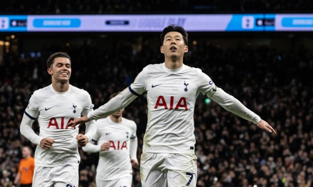 Tottenham có thể mất Son 6 tuần đầu năm tới