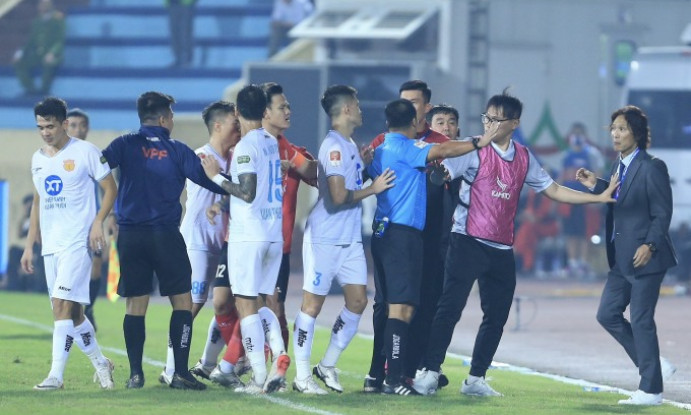 HLV Gong Oh-kyun thoát án