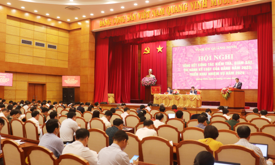 Tăng cường lãnh đạo, chỉ đạo của tổ chức Đảng, cấp ủy cấp huyện và cơ sở trong thực hiện kiểm tra, giám sát, kỷ luật Đảng