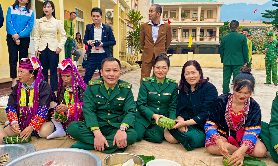 "Ngọn cờ đầu" của phụ nữ biên phòng