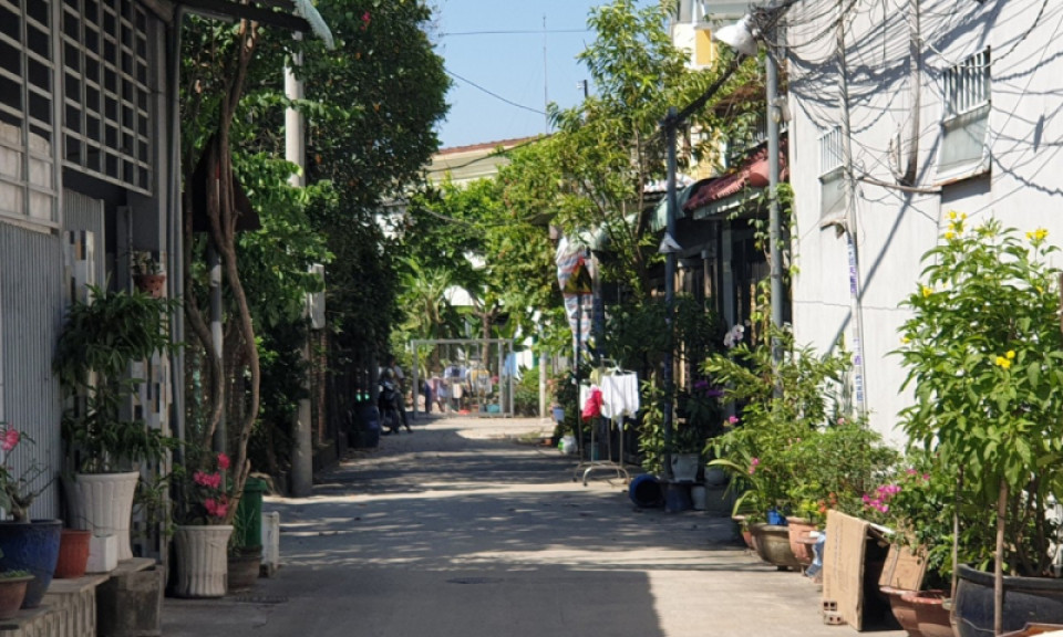 Vợ giận chồng, hại chết con rồi treo cổ