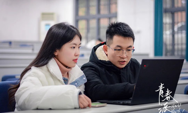 Nữ sinh 21 tuổi làm chủ công ty công nghệ, sau 2 năm thu về hơn 60 tỷ đồng
