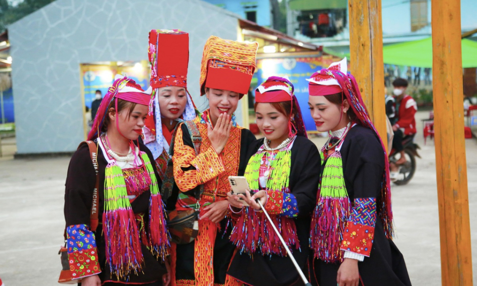 Nền tảng của nông thôn hiện đại 