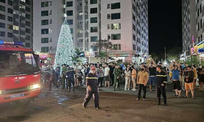 Cháy tại chung cư 40 tầng ở Nha Trang, hàng trăm người tháo chạy 