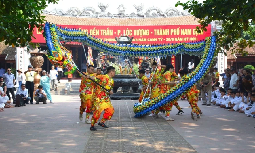 5 tour du lịch khám phá các điểm đến và ẩm thực đặc sắc của Nam Định