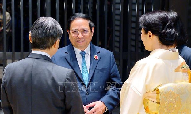 Thủ tướng Phạm Minh Chính cùng lãnh đạo các nước ASEAN hội kiến Nhà vua và Hoàng hậu Nhật Bản