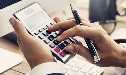Có thu nhập ngoài lương hưu, tính thuế thế nào?