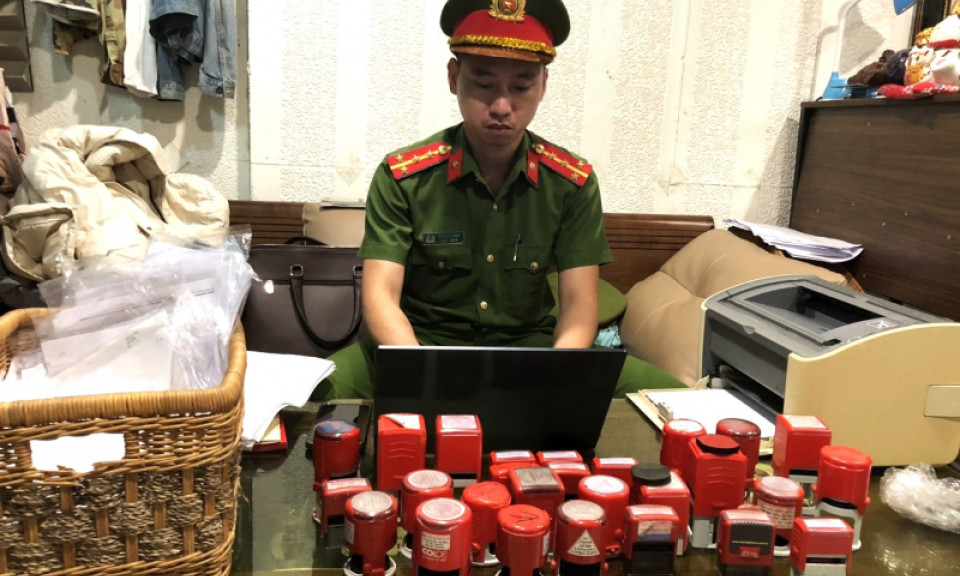 Lập 50 công ty "ma", bán hóa đơn trị giá hơn 2.000 tỷ đồng