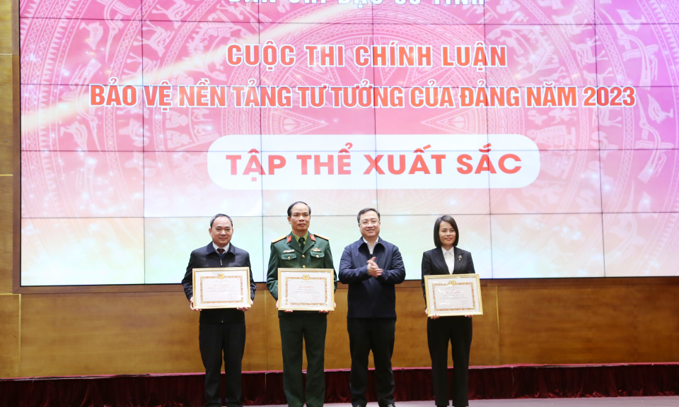 Trao giải cuộc thi Chính luận bảo vệ nền tảng tư tưởng của Đảng năm 2023