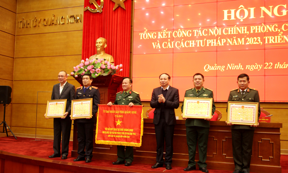 Hội nghị triển khai công tác nội chính; phòng, chống tham nhũng, tiêu cực và cải cách tư pháp năm 2024