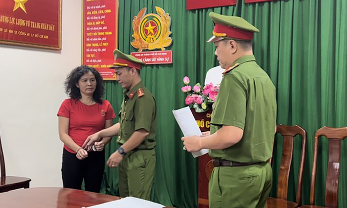 Vụ án bà Đặng Thị Hàn Ni: Bà Nguyễn Phương Hằng rút yêu cầu bồi thường 500 tỷ