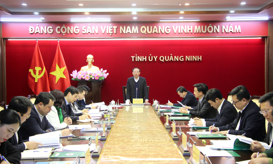 Giao ban Thường trực Tỉnh ủy