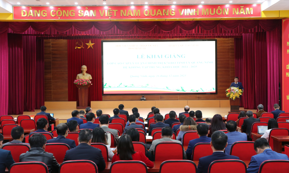 Khai giảng lớp cao cấp lý luận chính hệ không tập trung, khóa học 2023-2025