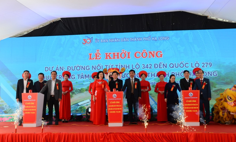 TP Hạ Long: Khởi công 2 tuyến đường với tổng mức đầu tư gần 900 tỷ đồng