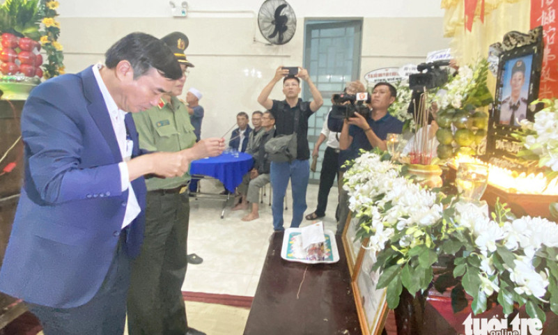 Chủ tịch nước truy tặng Huân chương Dũng cảm cho nhân viên bảo vệ ngân hàng hy sinh