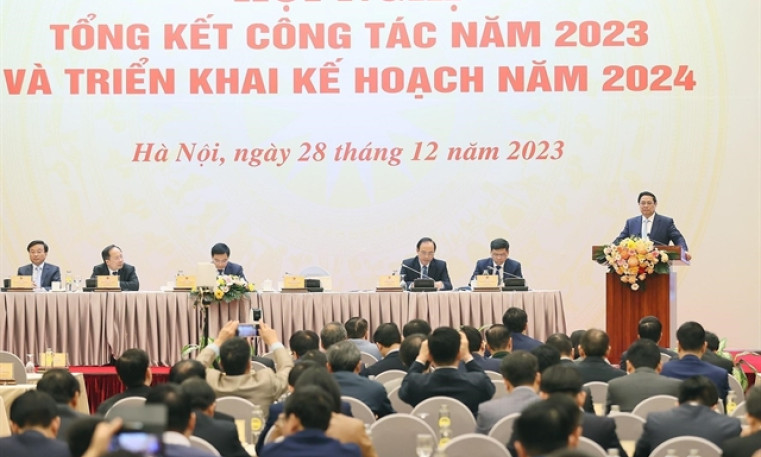 PM Chính asks transport sector to focus on infrastructure