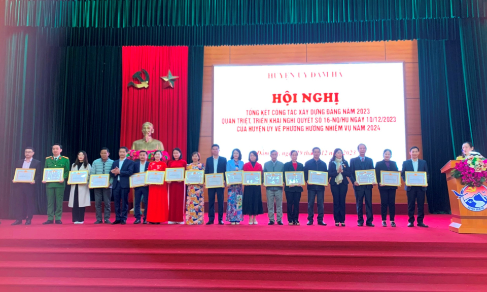 Huyện uỷ Đầm Hà triển khai nhiệm vụ năm 2024