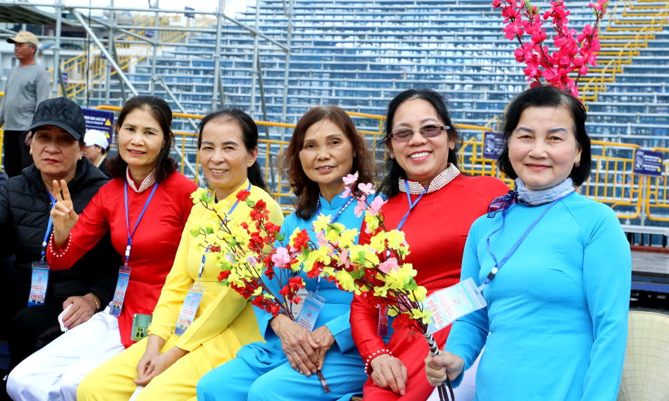 Sẵn sàng cho Lễ kỷ niệm 30 năm thành phố thủ phủ