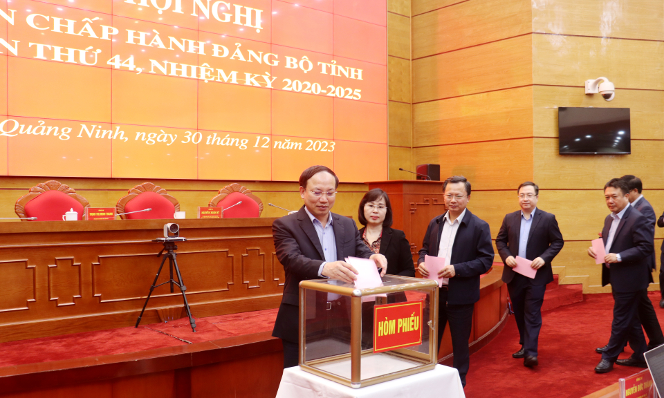 Kiểm điểm, đánh giá, xếp loại chất lượng Đảng bộ tỉnh năm 2023