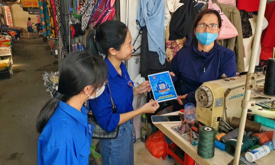Đẩy mạnh hoạt động thanh toán không dùng tiền mặt