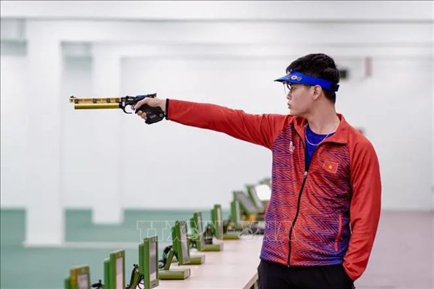 Vietnamese shooters win gold at Asian Rifle/Pistol Championship 2024 hinh anh 1