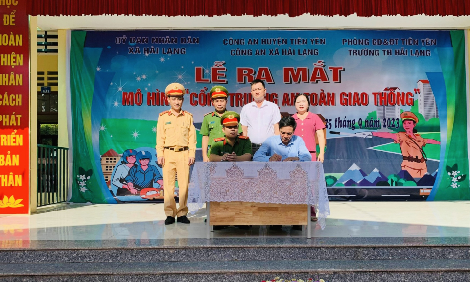 Tiên Yên: Tuyên truyền luật giao thông cho đồng bào dân tộc thiểu số