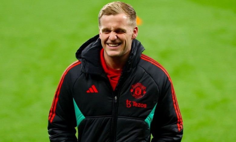 Man Utd chia tay cầu thủ đầu tiên năm 2024