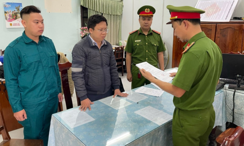 Giám đốc phòng giao dịch ngân hàng lừa đảo chiếm đoạt 14 tỷ đồng