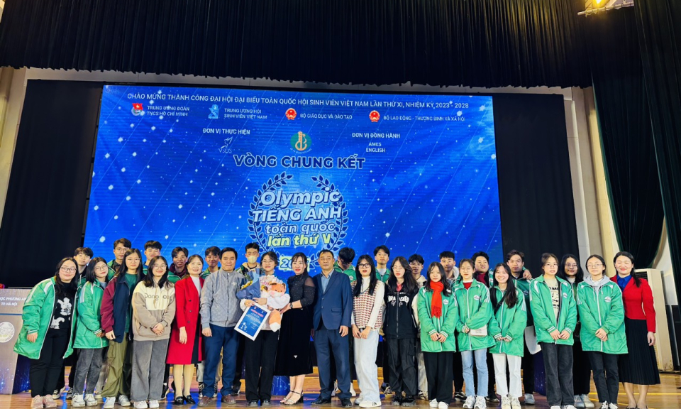 Nữ sinh Trường THPT Hoành Bồ đạt tốp 5 Olympic Tiếng Anh học sinh, sinh viên toàn quốc