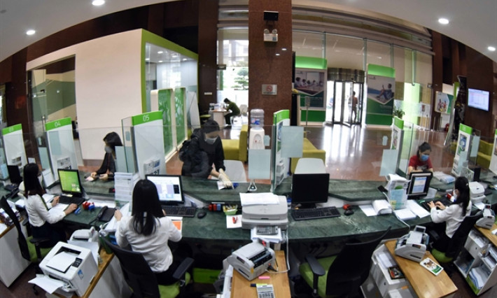 VN-Index inches higher on the beginning of New Year