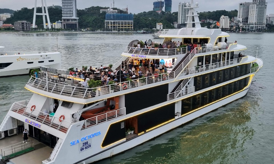 Gìn giữ và phát huy tốt giá trị Vịnh Hạ Long